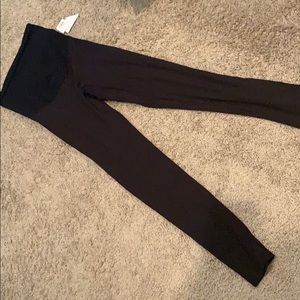 Motherhood maternity black leggings. Sz S NWT